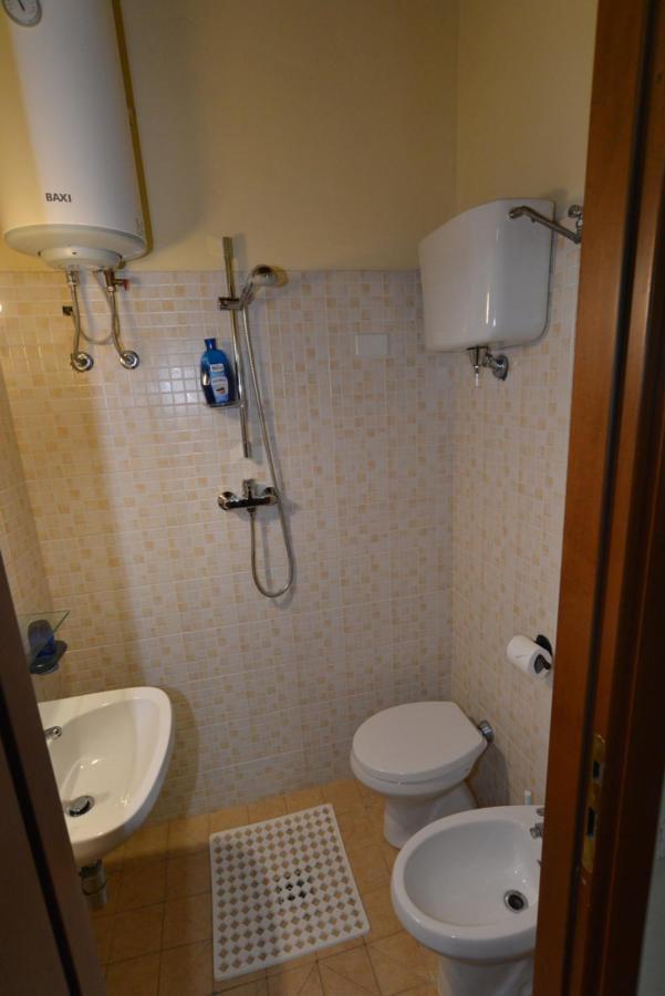 Via Della Posterna Apartment Spoleto Luaran gambar