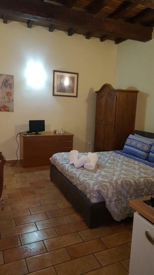 Via Della Posterna Apartment Spoleto Luaran gambar