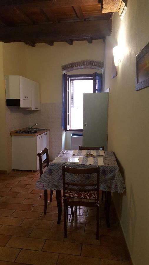 Via Della Posterna Apartment Spoleto Luaran gambar